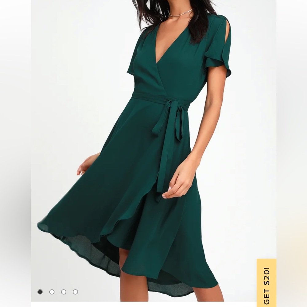 Lulu’s xs
Rise to the Occasion Emerald Green Midi Wrap Dress